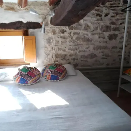 Spacious House In Paules De Sarsa, 1000 M², Pool 度假居
